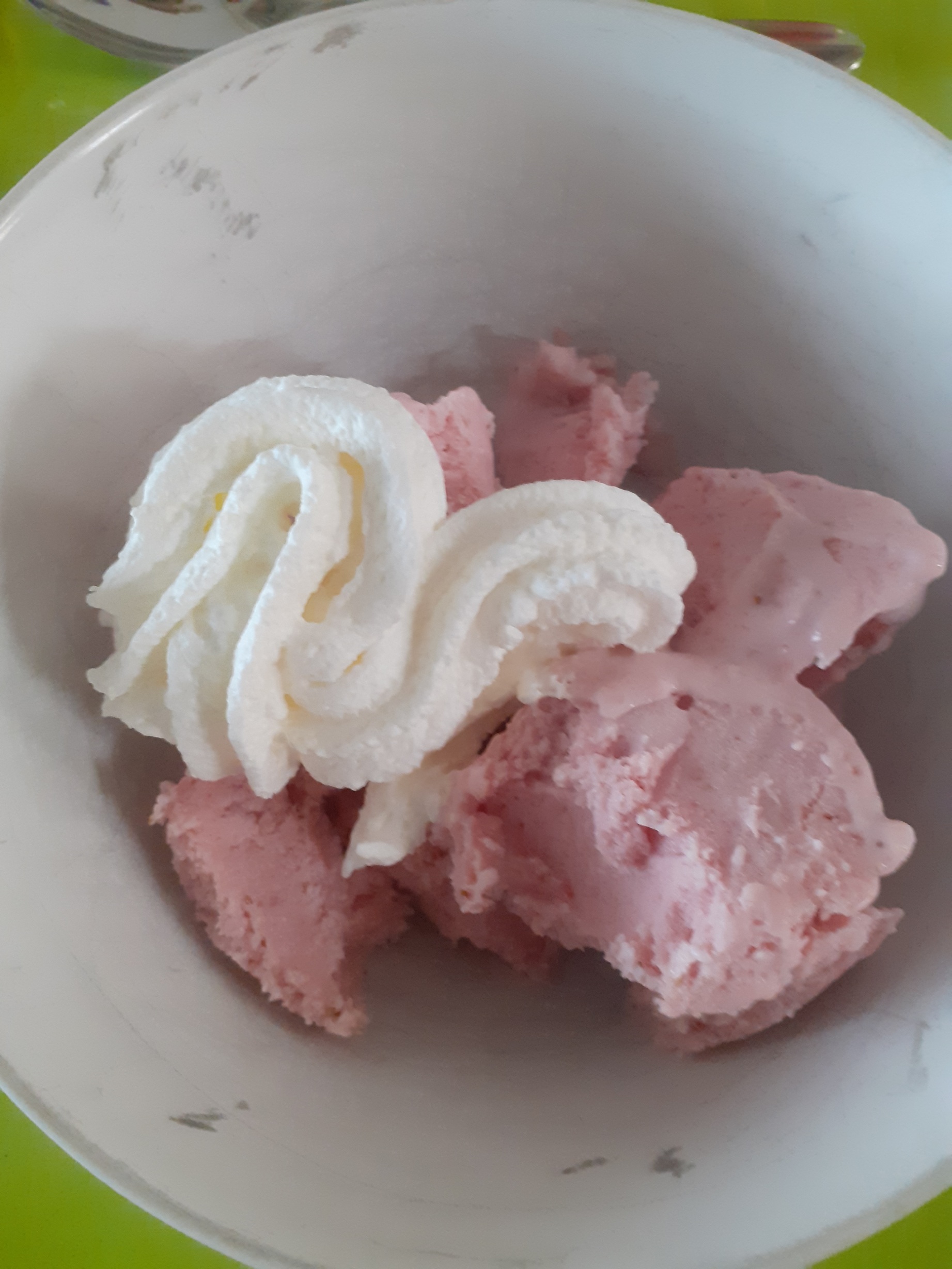 aardbeienijs